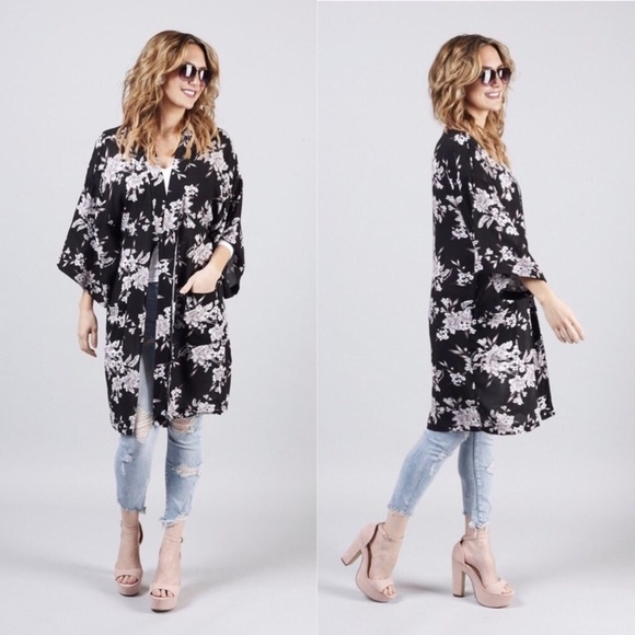 Spiritual Gangster Maya Black Floral Kimono - Picture 1 of 11
